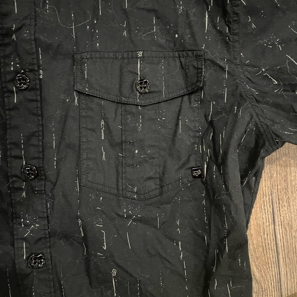 Fox Racing Men’s Black Long Sleeve Button Up Shirt Size L Casual Moto Style - Picture 7 of 10